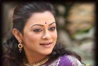 মা হলেন মৌসুমী