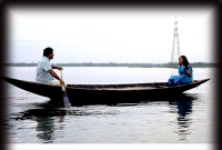 নৌকায় প্রভাকে নিয়ে যা করলেন মোশারফ করিম