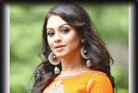 ঢাকার আগে কলকাতায় ফারিয়া