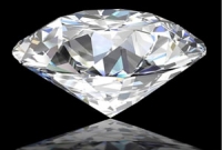 মহিলার ২ কোটির হীরা গিলে ফেলার অদ্ভুত কাহিনী