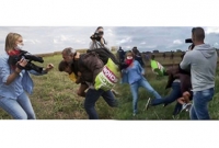 সাংবাদিকের ল্যাং খাওয়া সেই অভিবাসী মাদ্রিদ ফুটবল স্কুলে