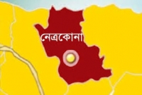 নেত্রকোনায় দোকানে ঢুকে পড়ে বাস, নিহত ১