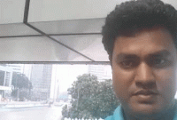 কুয়ালালামপুরে বৃষ্টি উপভোগ 