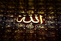 রাসূলুল্লাহ (সা.)-এর কপালে চুমু খেলেন