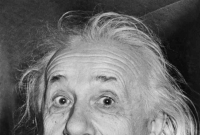  আইনস্টেইনের দুইটি মজার ঘটনা !