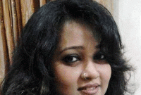 নাশিদা খান চৌধুরীর কবিতা ‌'হন্তারিকা' 