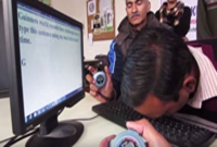 নাক দিয়ে কিবোর্ড টাইপের নতুন বিশ্ব রেকর্ড