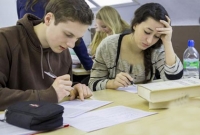 পড়াশোনায় মনোযোগ বাড়ানোর ৭ উপায়