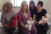 একইদিনে তিন বোনের সন্তান জন্মদানের কাহিনী