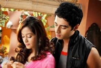 আগ্রাসী নয়, নারীর প্রেম পেতে হলে যা যা করবেন!