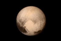 ‘প্লুটোয়’ প্রাণের দাবি ব্রিটিশ পদার্থবিদদের