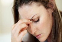 মাথা ব্যাথা কমানোর পাঁচটি সহজ উপায়