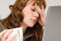 চোখের চাপ বাঁচাতে যা করবেন