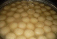 রসগোল্লা নিয়ে বাংলা-ওড়িশার টানাটানি