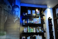 কেন বিউটি পার্লারে যায় পুরুষরা?