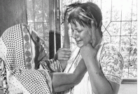 মার্কিন নাগরিক ৩৭ বছর পর হারানো মাকে পেল বাংলাদেশে