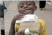 ৩৫ লাখ কোটি ডলার দিয়ে কিনতে হয় ১ মার্কিন ডলার!