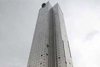 ১৯ দিনে ৫৭ তলার অট্টালিকা!