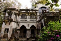 রবি ঠাকুরের গৌরীপুর হাউস এখন ভূতের বাড়ি!