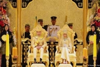 সোনায় মোড়ানো অবিশ্বাস্য ব্যয়বহুল বিয়ে!