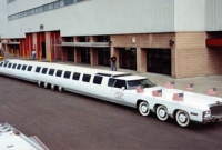 ১০০ ফুট লম্বা গাড়ি!