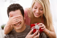 ভালোবাসার পাত্র হওয়ার ১০টি কৌশল! 