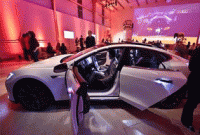 যেভাবে দুর্ঘটনা এড়াতে ড্রাইভারদের সতর্ক করবে গাড়ি ! 