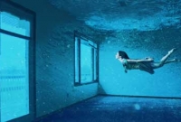 বিশ্বের প্রথম নির্মিত ‘পানির বাড়ি’!