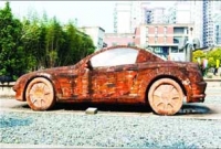 ইটের তৈরি মার্সিডিজ গাড়ি !