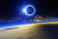 মহাশূণ্যজুড়ে চাঁদ-সূর্যের বিরল 'ম্যাজিক'!