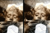 মমি করা শিশুর চোখ খোলে-বন্ধ হয়!