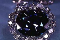 মহামূল্যবান অভিশপ্ত হীরা! 