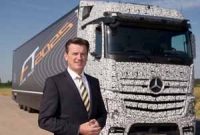 চালকবিহীন ট্রাক চলবে রাস্তায়! 