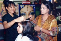 লুক বদলাতে বদলে ফেলুন হেয়ার কাট