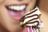 চিরযৌবন ধরে রাখতে ত্যাগ করুন ৬টি অভ্যাস