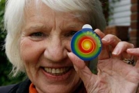 টাকা-পয়সা ছাড়াই জীবনযাপন!