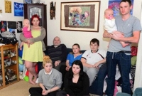 বেকার হলেও তার ১৫ স্ত্রী ২৬ ছেলেমেয়ে!