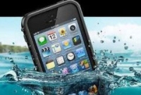 মোবাইলে পানি ঢুকলে যা করতে হবে