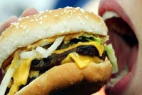 ক্যানসার দূরে রাখবেন যেভাবে 