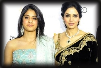 যেখানে, যে কারণে মারা গেলেন কিংবদন্তি অভিনেত্রী শ্রীদেবী