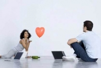 ডেটিংয়ে অনলাইনের ভালো-মন্দ 