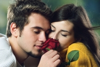 পছন্দের পুরুষের মন পেতে হলে 