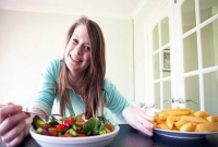 শুধু চিপস খেয়ে ১৫ বছর 