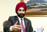 ১১,৯৮৭ কোটি টাকার মায়া ছেড়ে সন্ন্যাসী