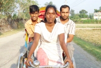 থেমে থাকেনি খালেদা 