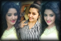 বরিশালে অবরুদ্ধ পরীমণি!