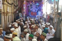 এবার পূজার প্যান্ডেলে ঈদের নামাজ!