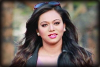 বিব্রত ও বিরক্ত মিমো