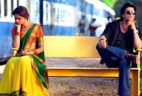 মুখ দেখাদেখি বন্ধ শাহরুখ-দীপিকার