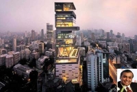 এক বাড়িতে থাকেন মাত্র ৫ জন কিন্তু কর্মচারী ৬০০!